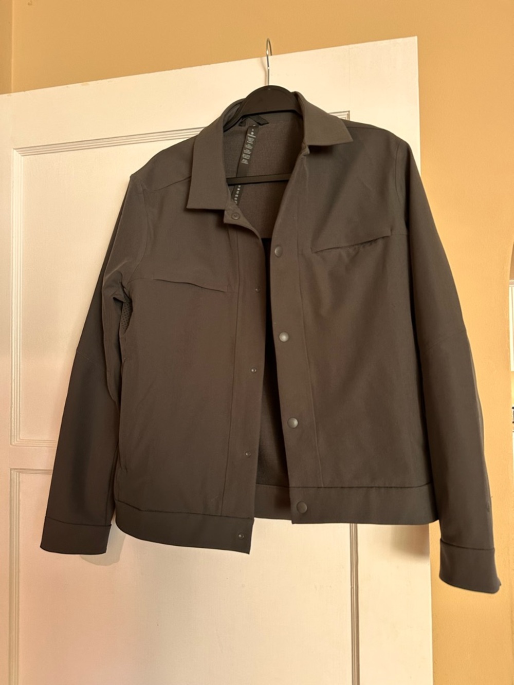 lululemon athletica Men's grey Bomber Jacket